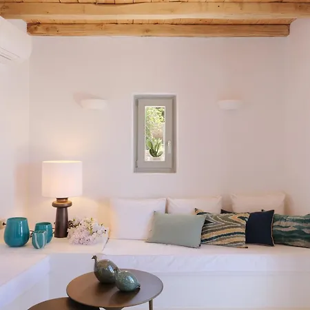 Odyssey Rock Milos Sunset Suites Plaka  Exterior foto