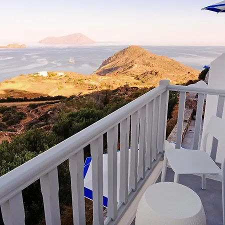 Odyssey Rock Milos Sunset Suites Plaka  Exterior foto