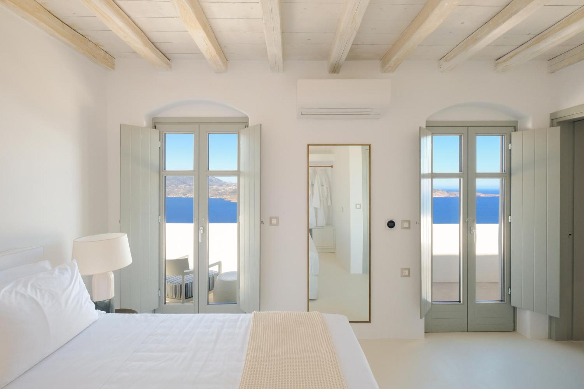 Odyssey Rock Milos Sunset Apartment