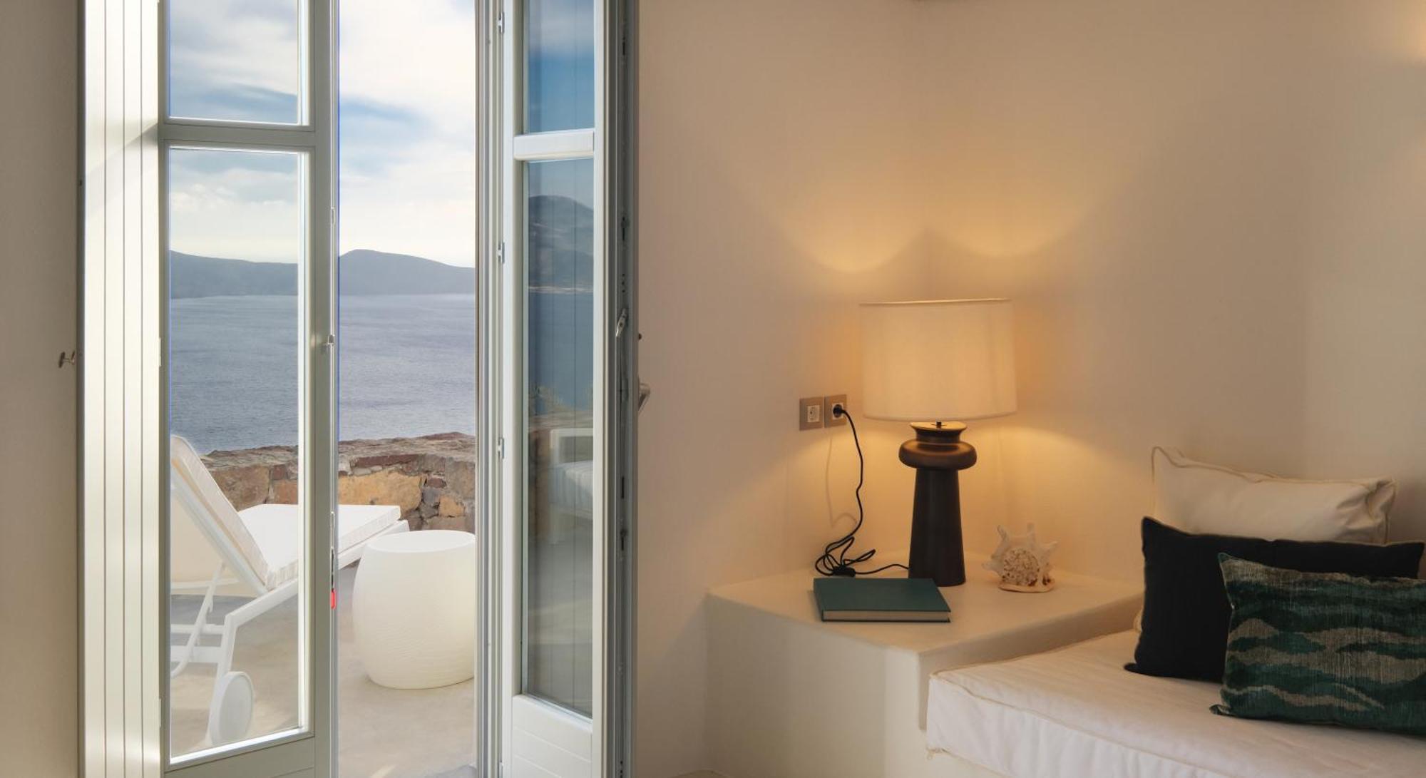 Odyssey Rock Milos Sunset Apartment *