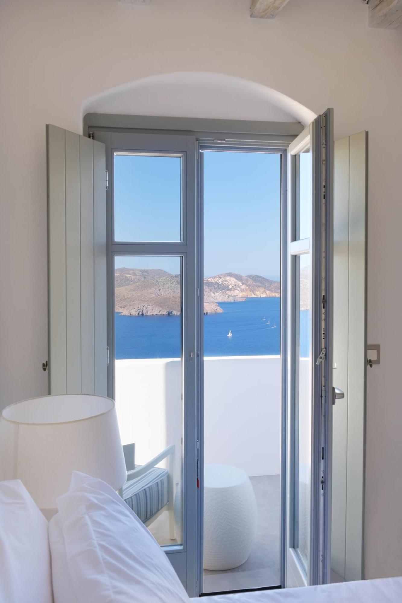 Odyssey Rock Milos Sunset Apartment