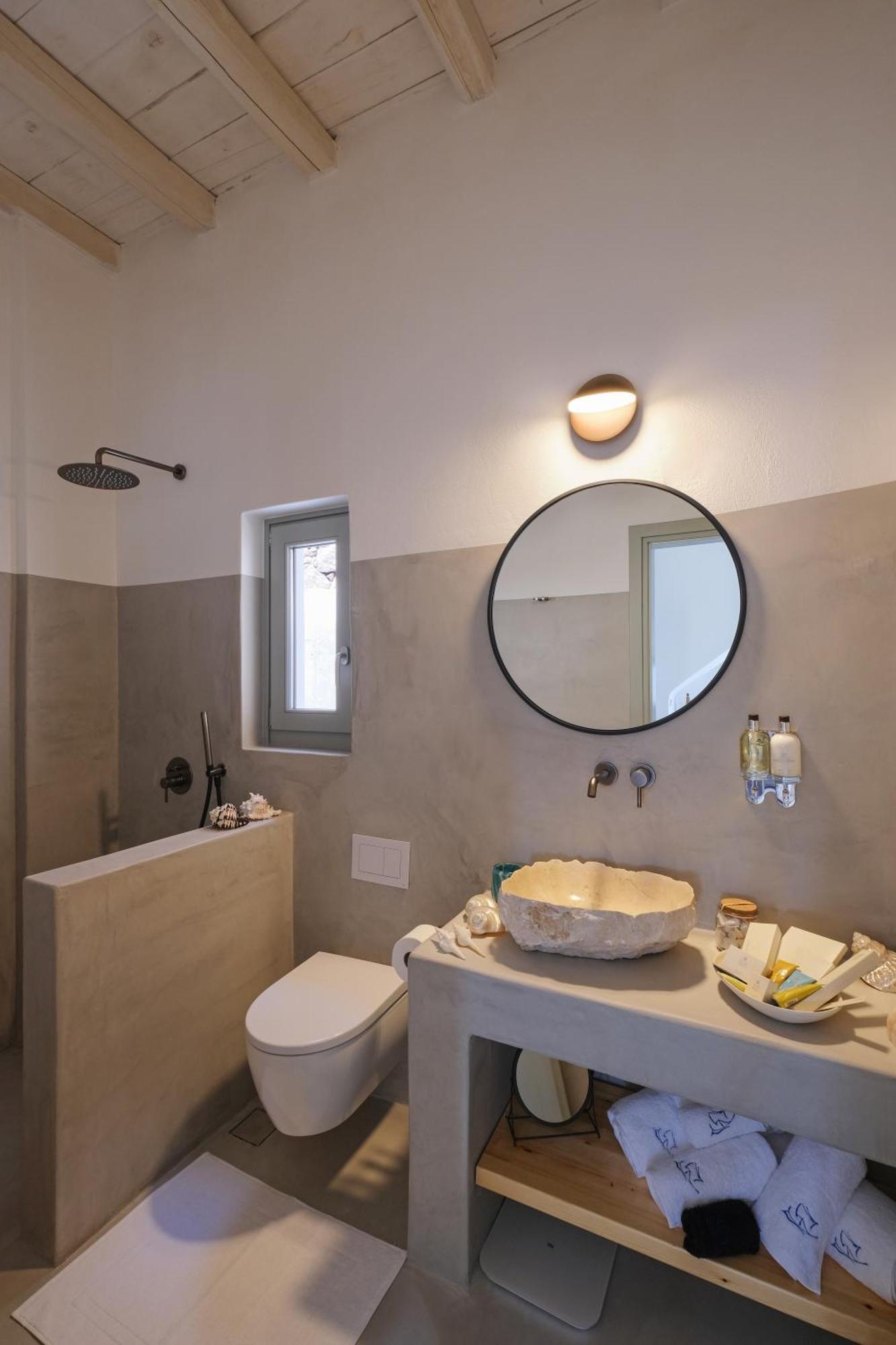 Odyssey Rock Milos Sunset Apartment Plaka (Milos)