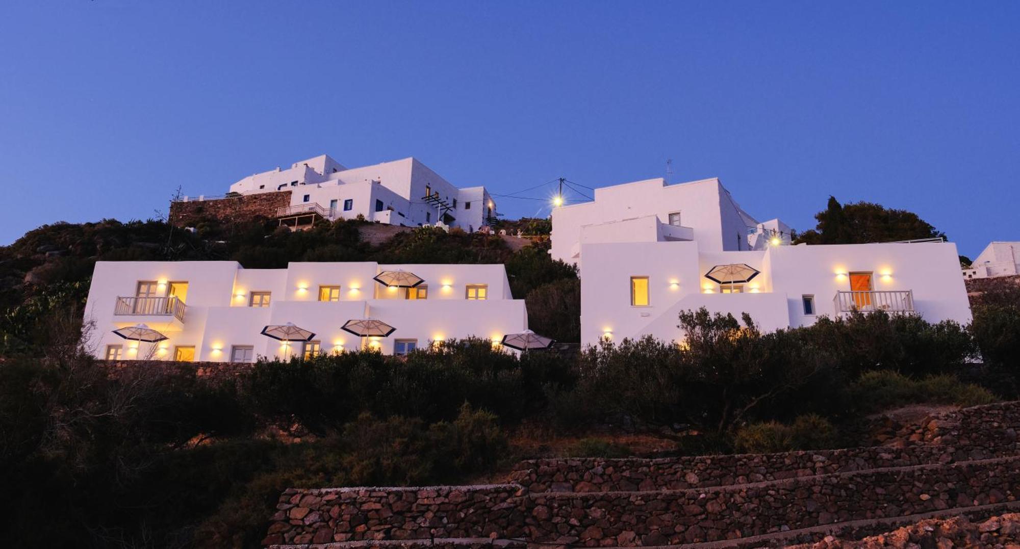 Odyssey Rock Milos Sunset Apartment